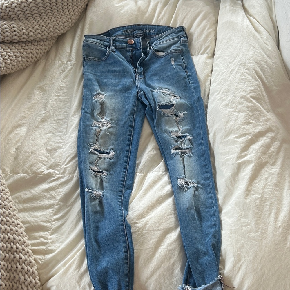 American Eagle Outfitters Medium Blue Ripped Skinny Jeans
